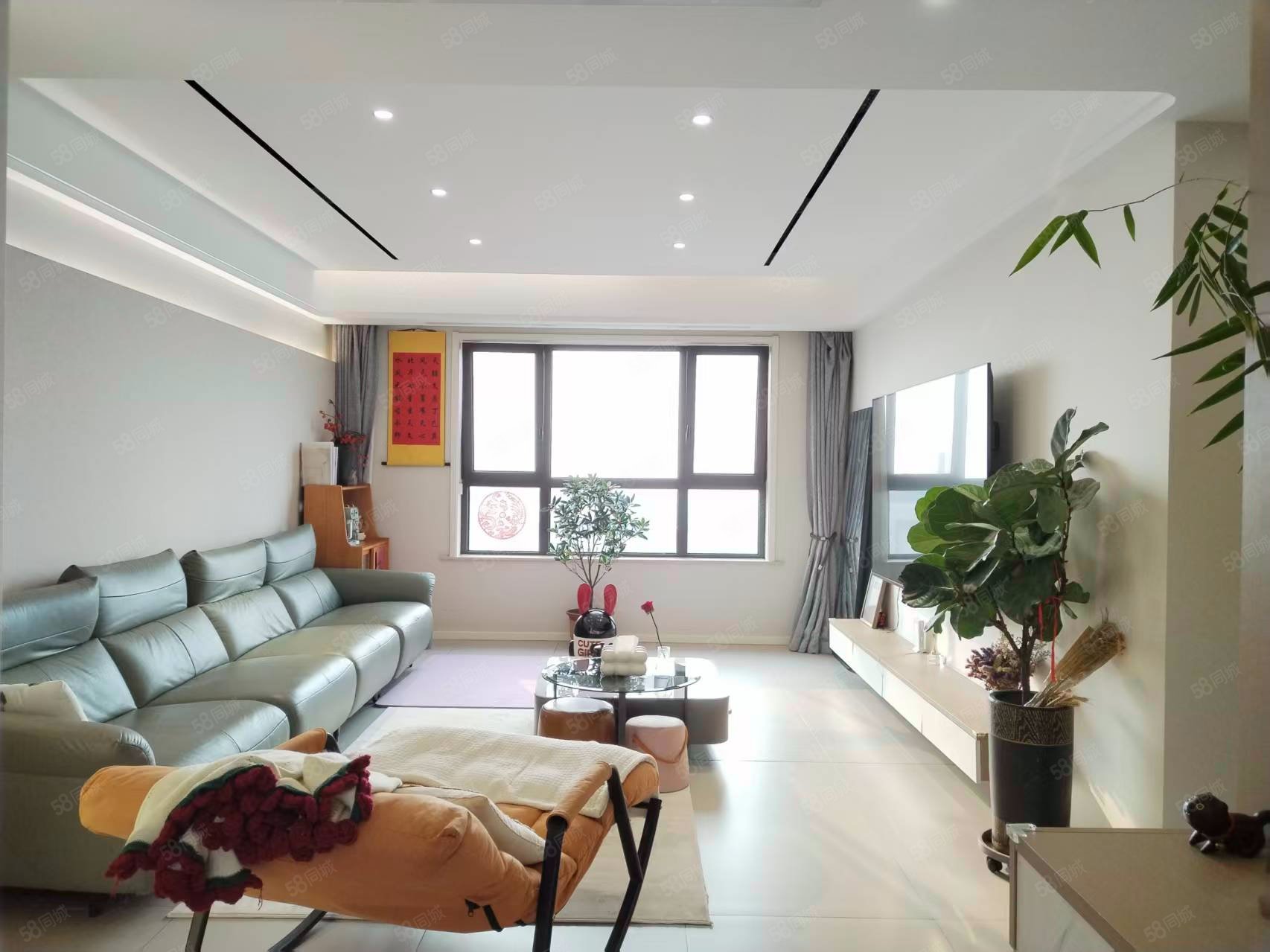 樾府3室2廳2衛(wèi)124.51㎡南北420萬