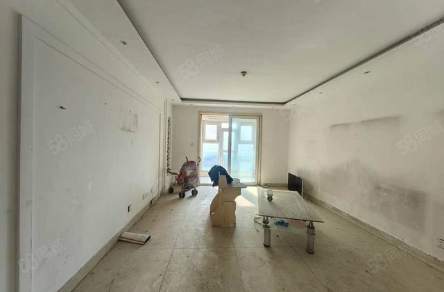 翡翠城 刚需小三居 商品住宅 南北通透 低密度社区 双卫生间