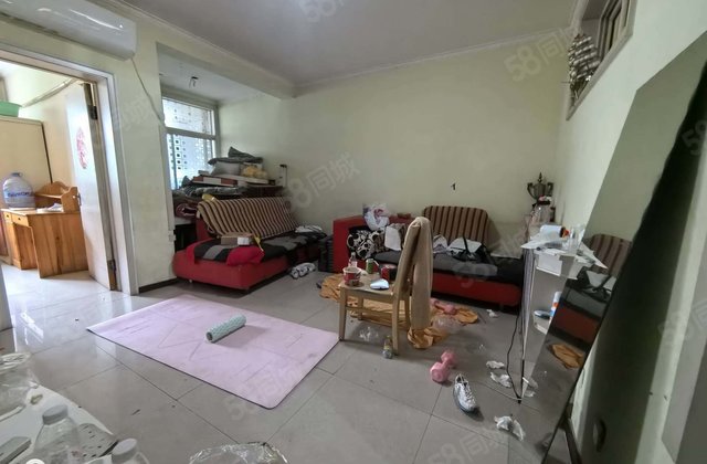 文轩  外国语 学府花园    三楼 三室两厅 带车位储藏室