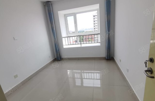 58万,文轩,红旗,外国语,羡林苑70平有证,大两居送车储