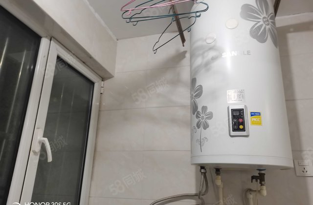 楼层采光好 商圈成熟 房东直卖