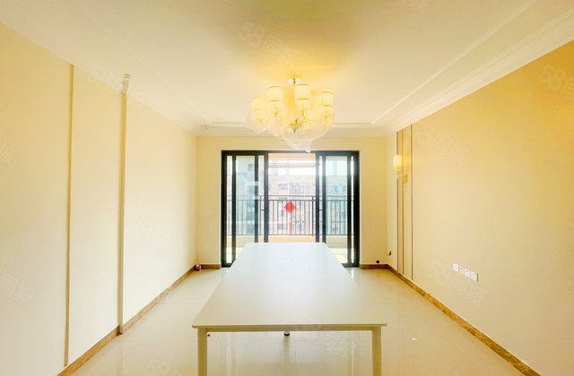 宝瑞悦湖商业广场3室2厅131.94㎡125万二手房图片