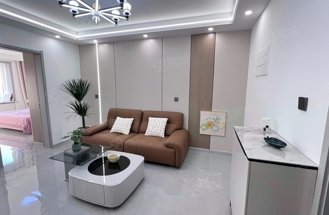 中景华庭B区(公寓住宅)2室2厅81.17㎡69万二手房图片