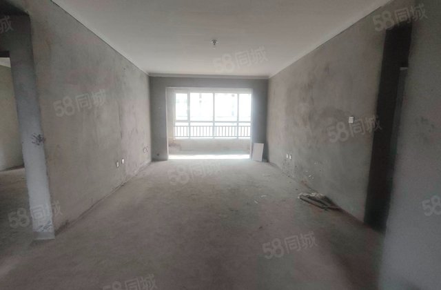 万象阳光城3室2厅146㎡55万二手房图片