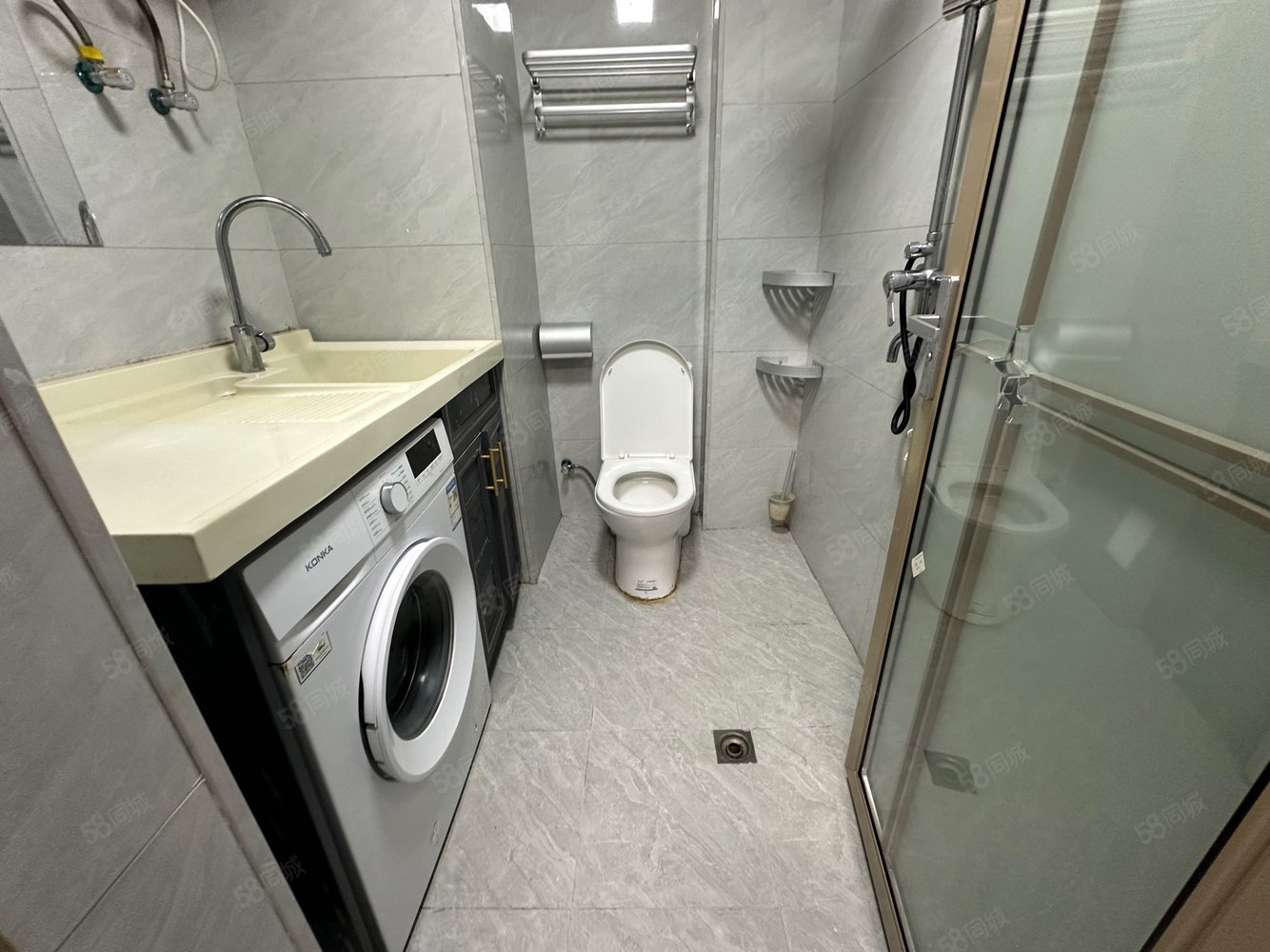 金沙广场1室1厅1卫34㎡东北19.8万