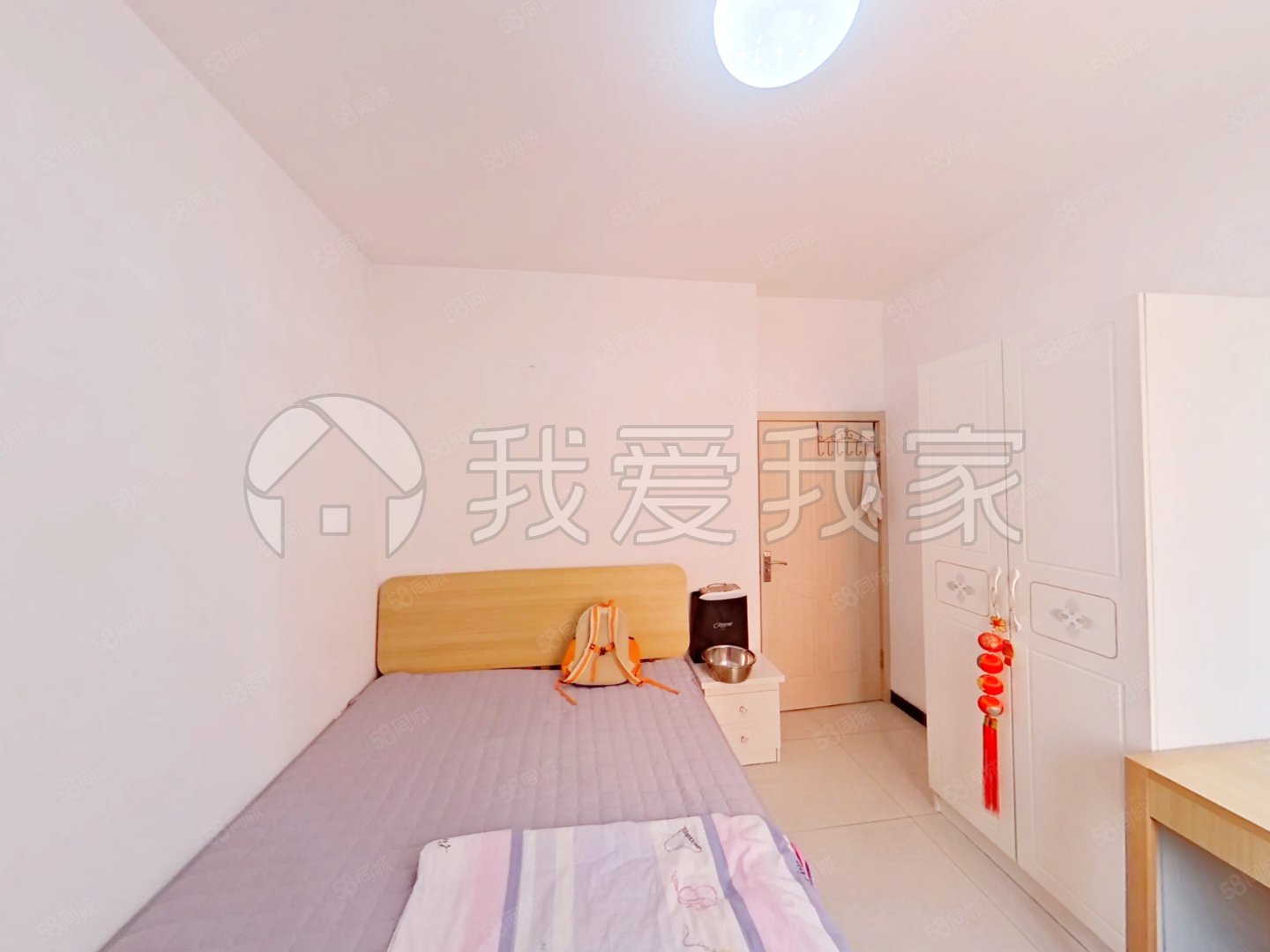 二一八社區(qū)3室0廳1衛(wèi)53.91㎡南北395萬