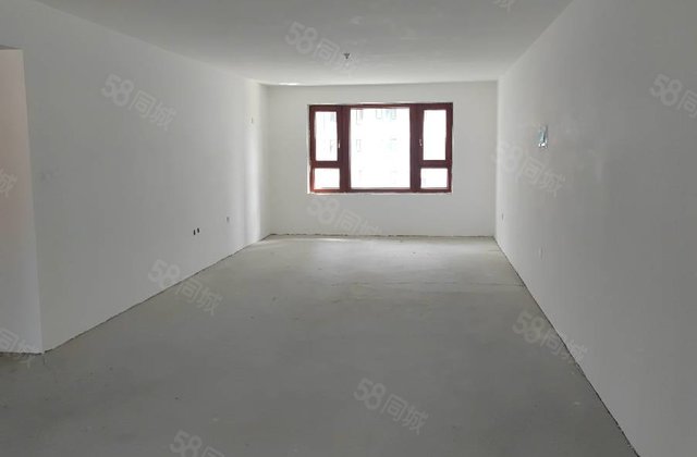 锦江丽都3室1厅170.64㎡136万二手房图片