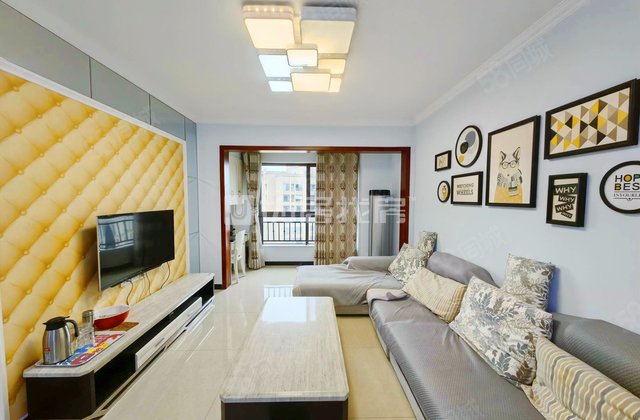 中国铁建公园11593室2厅93.2㎡75万二手房图片