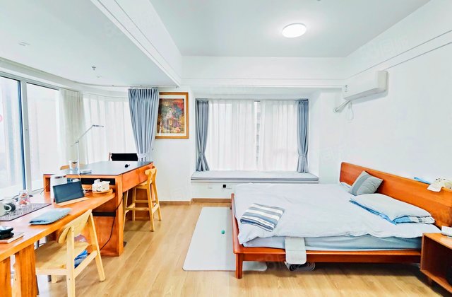 路劲东城(商住楼)1室1厅52.35㎡44万二手房图片