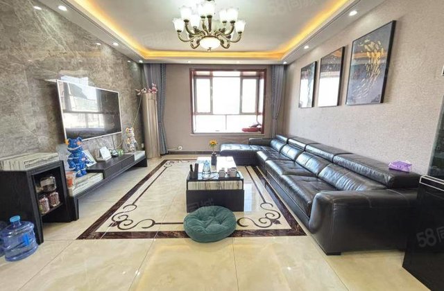 精装修 带双车位，金柱大学城  位置