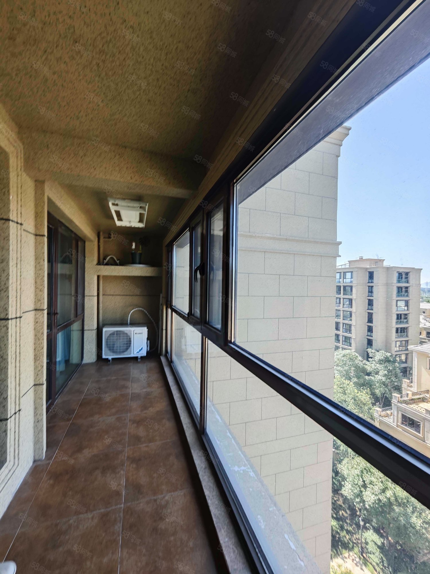 雲(yún)溪2室2廳1衛(wèi)90.39㎡南160萬