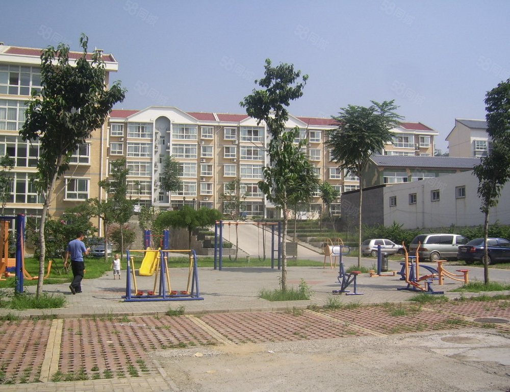 八大处山庄五六环之间