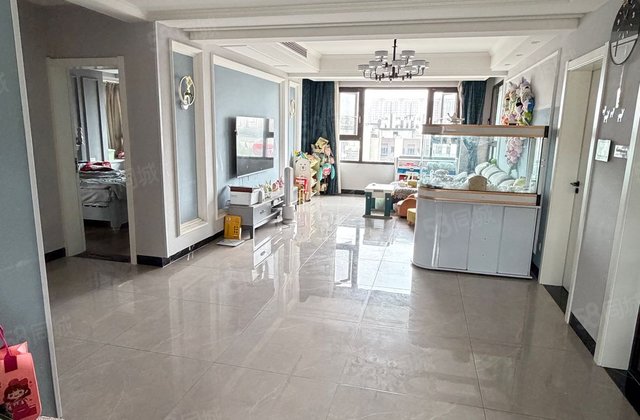 锦天楚都御花园5室2厅118㎡150万二手房图片