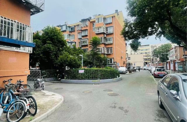 新街口西里(三区)2室1厅73.05㎡409万二手房图片