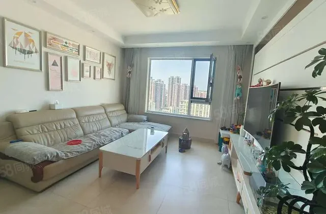 新上，昌润莲城！中间层！精装送储藏室，看房方便