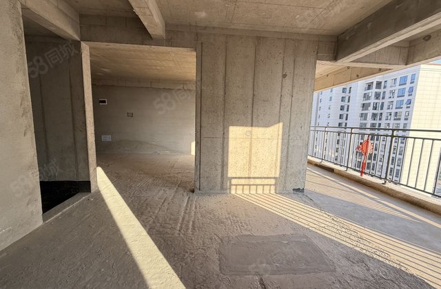 风和日丽富园3室2厅110㎡53万二手房图片