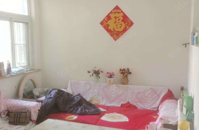 银座公园附近温馨两室多层二楼停车方便可按揭