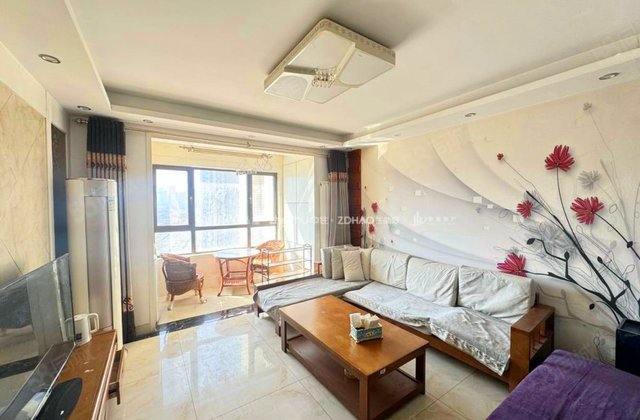 保利华庭3室2厅104.38㎡127万二手房图片