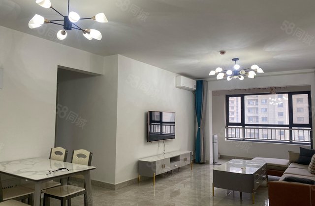 房东急售99.9 裕昌莲湖新城 途外河边车位储藏室