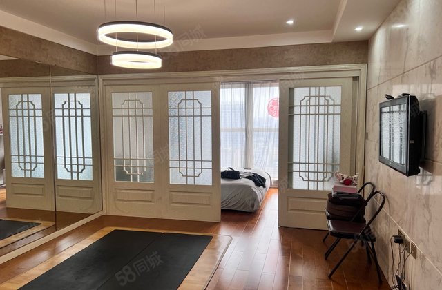 书香园1室1厅67㎡41万二手房图片