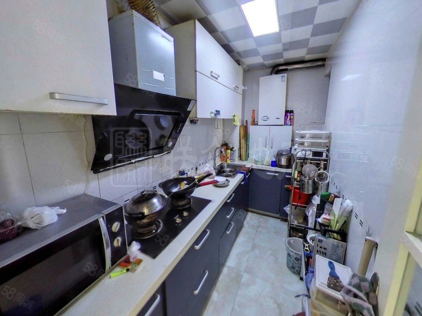 首地浣溪谷3室2廳1衛(wèi)93.63㎡南北260萬