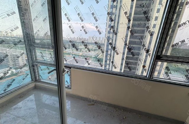 财信水城印象 医疗配套成熟 双卫格局 满五 次新小区 带电梯