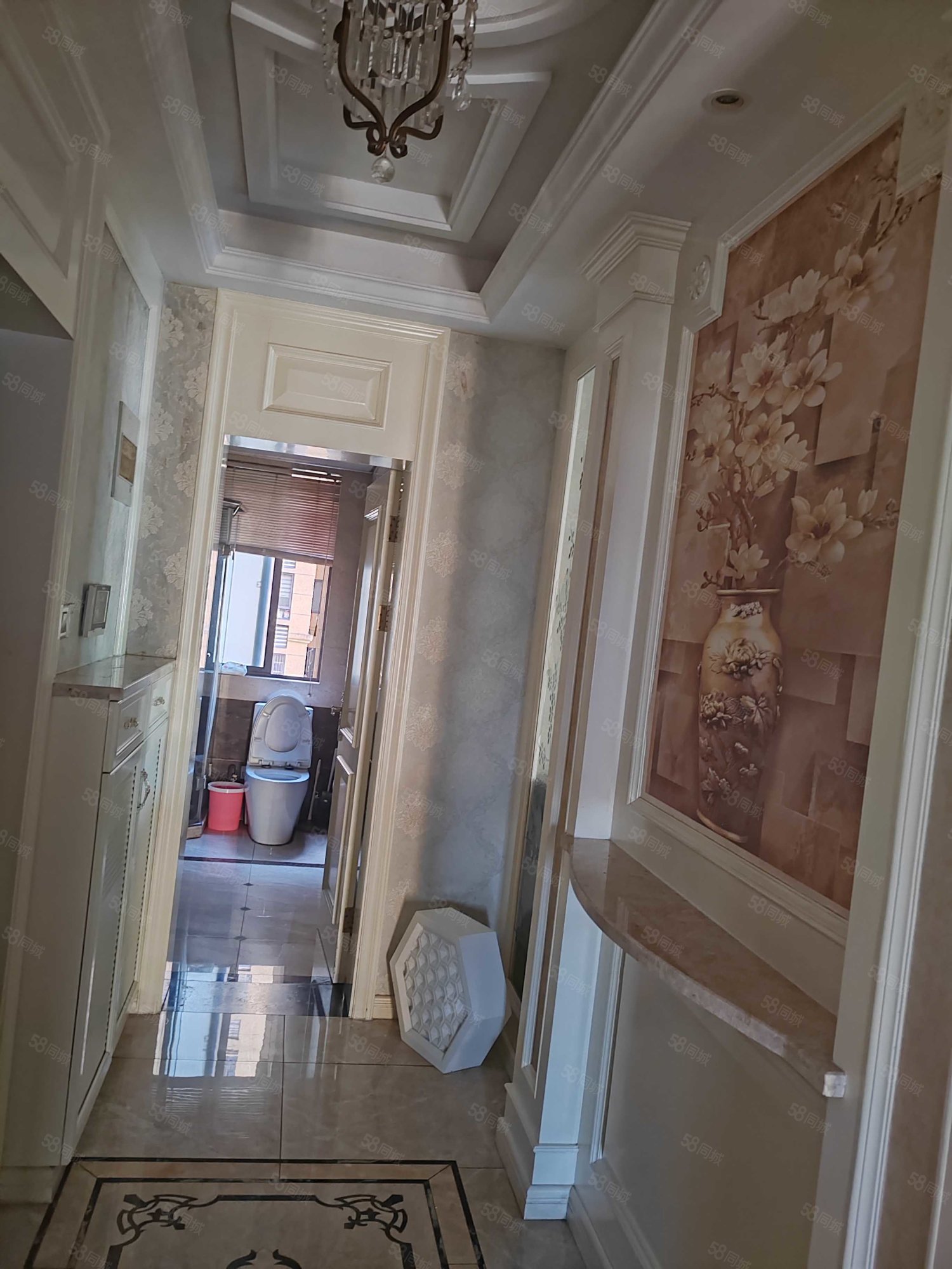 东方广场(开化)4室2厅2卫131㎡南175万