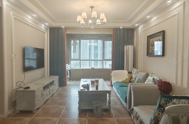 民生凤凰城8号院3室，2厅1卫，南北，新一中，外国语