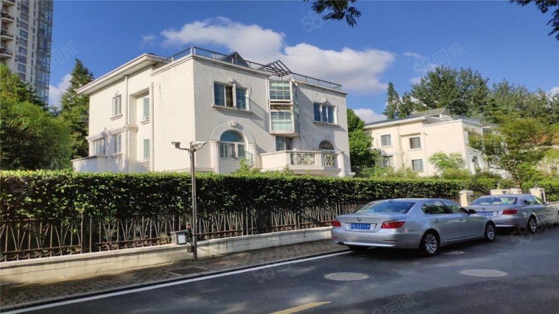 占地千平 名都城别墅 赠送大花园,名都城(别墅)-上海58同城