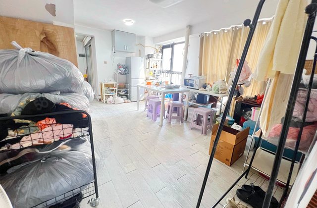 金辉悦府(商住楼)3室2厅52.75㎡39万二手房图片