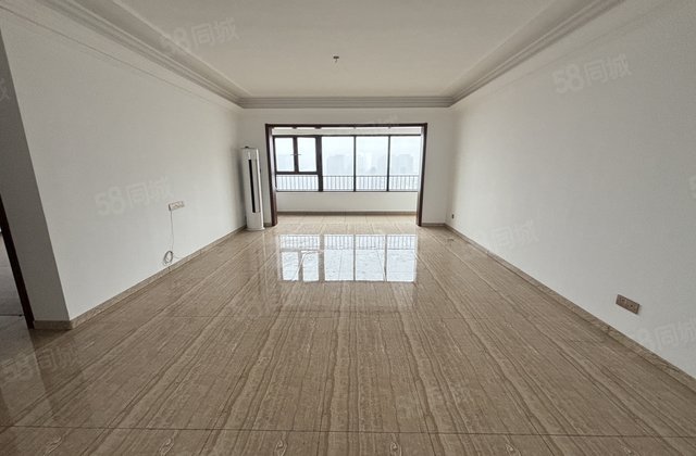 开发区 东昌实验 碧桂园国岳府 观景大平层 双车位 五室