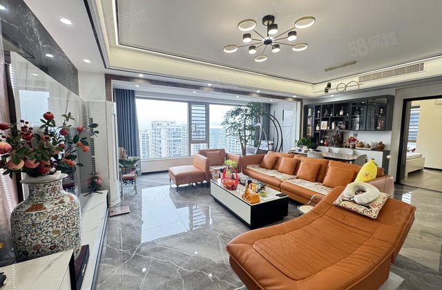 城投广场4室2厅138.23㎡208万二手房图片