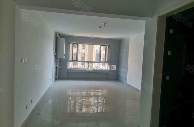 房东着急卖 水城悦府府 三叶户型 带储藏室车位