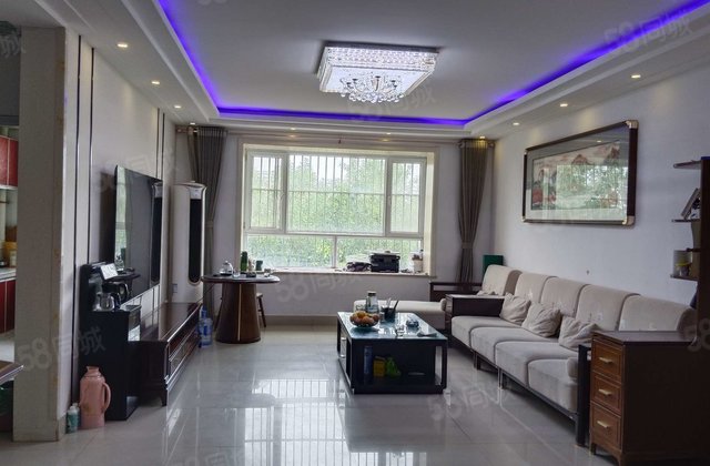 育红和实验 月亮湾C区三室双卫送储 贵华苑 湖畔嘉苑新水明