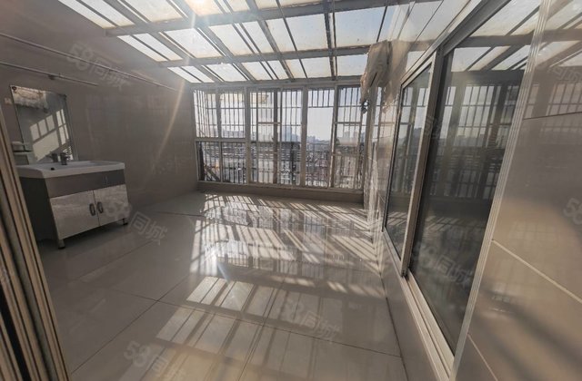 塞纳翡翠庄园4室2厅90.49㎡55万二手房图片