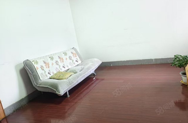 新龙新村3室2厅99.7㎡75万二手房图片