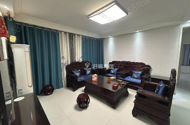 二中门口，书香东郡小区，环境优美，边户全明户型