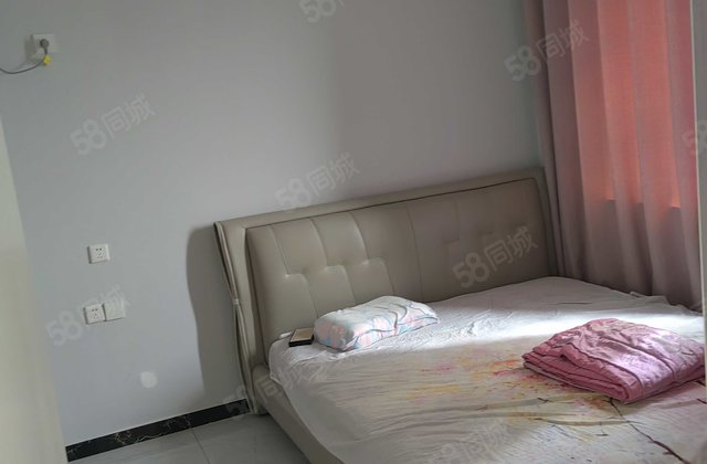 空港新城3室1厅90㎡60万二手房图片