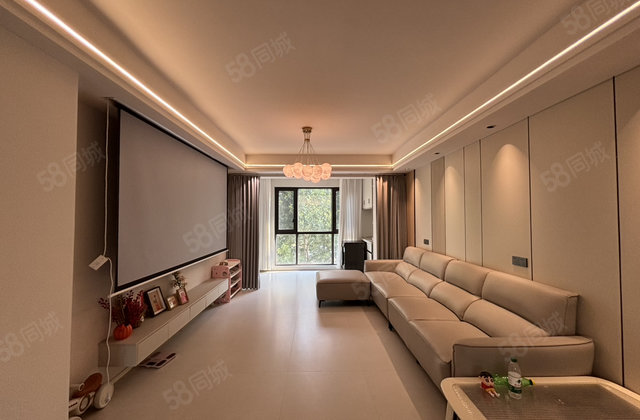 绿城兰园3室2厅2卫126㎡南北93万