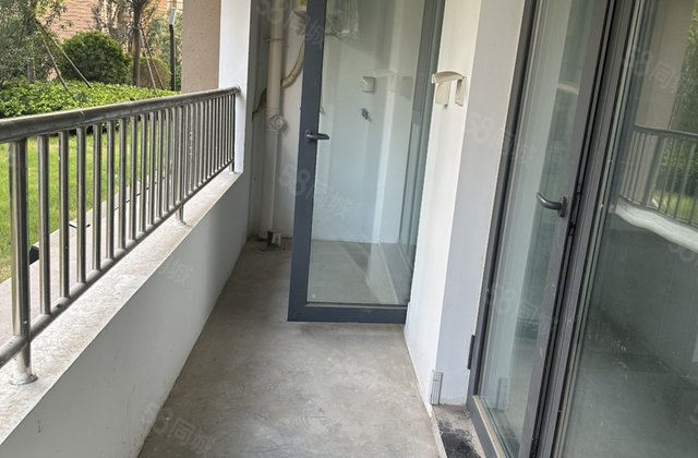 金裕新城   房 走一手