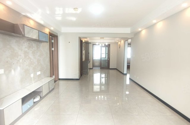 文轩实验外国语，九州新城，金裕新城，三室双卫，送车储