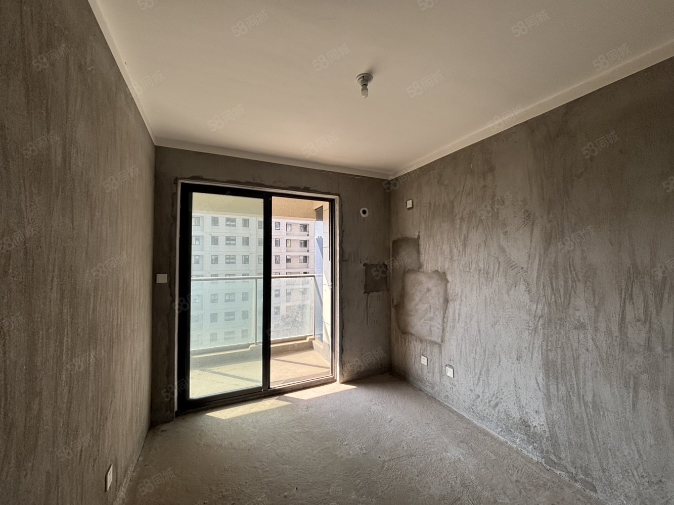 绿城桂语江南3室2厅2卫116㎡南北68万