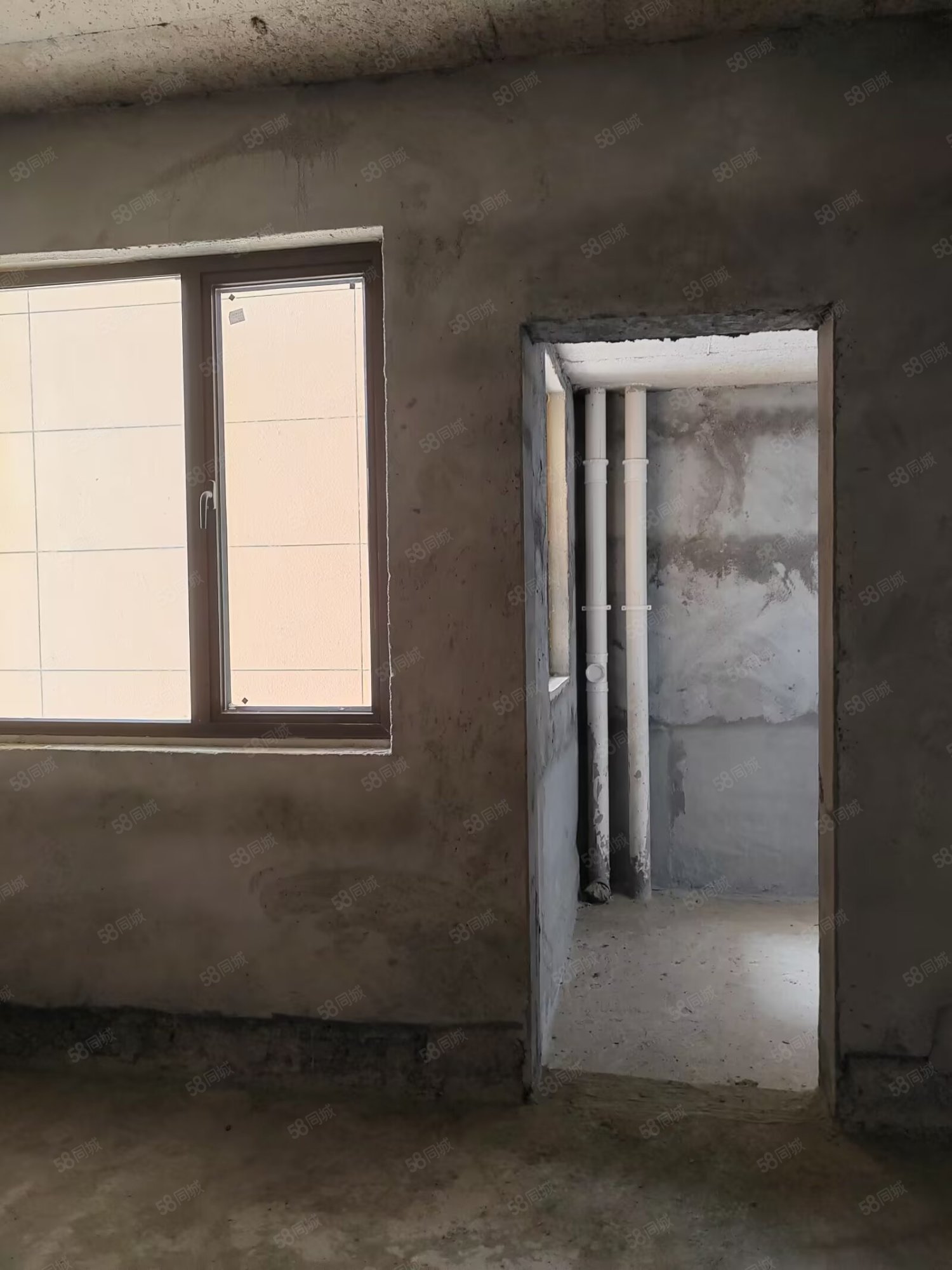 恒锦阳光新城3室2厅2卫115㎡东南31.8万