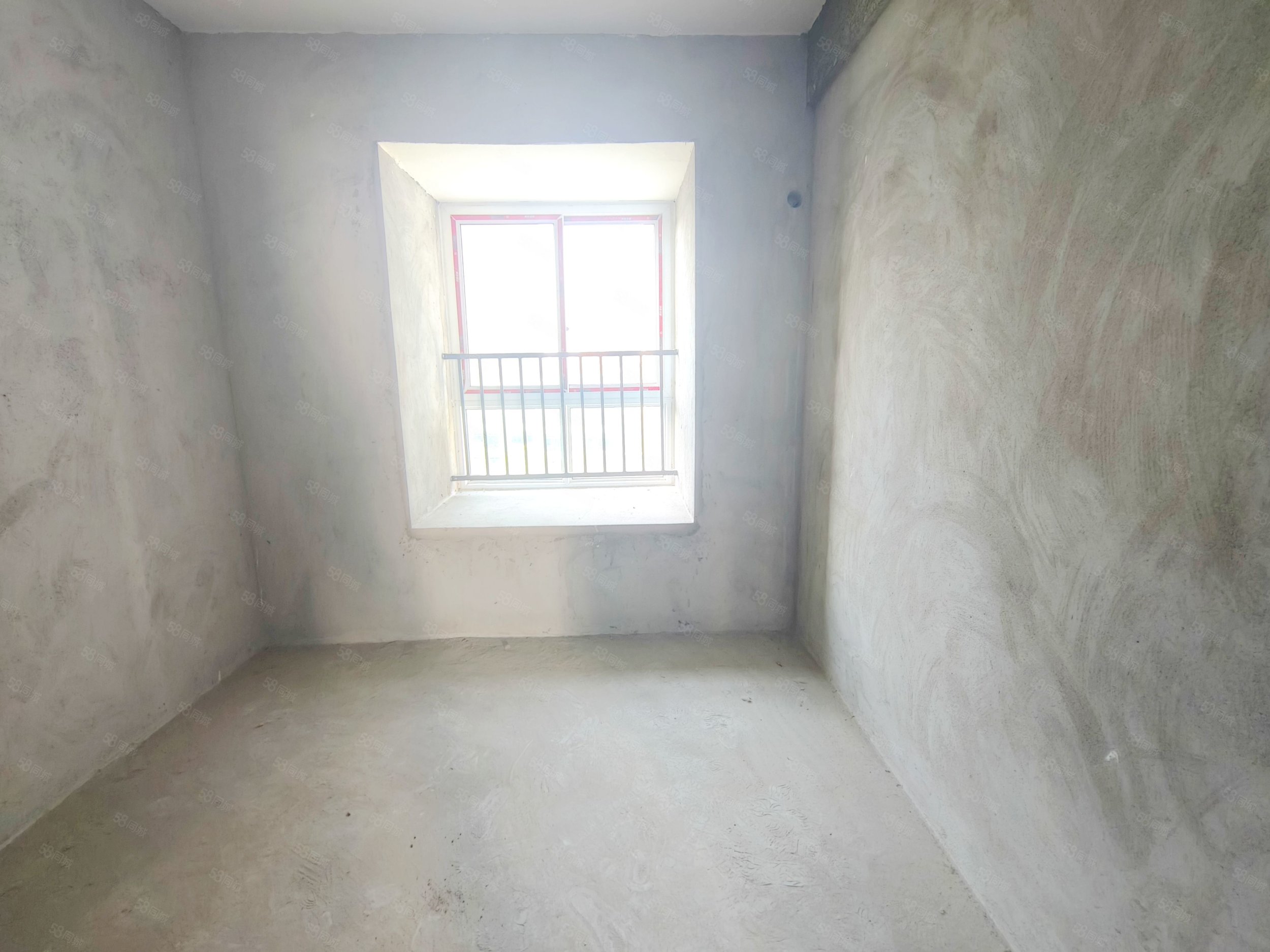 常隆花园3室2厅1卫100.4㎡南北47.5万