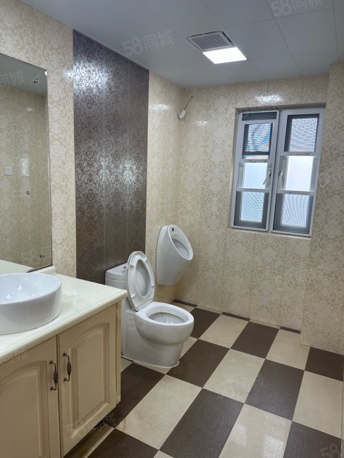 华航名人世家7室4厅5卫402㎡南870万