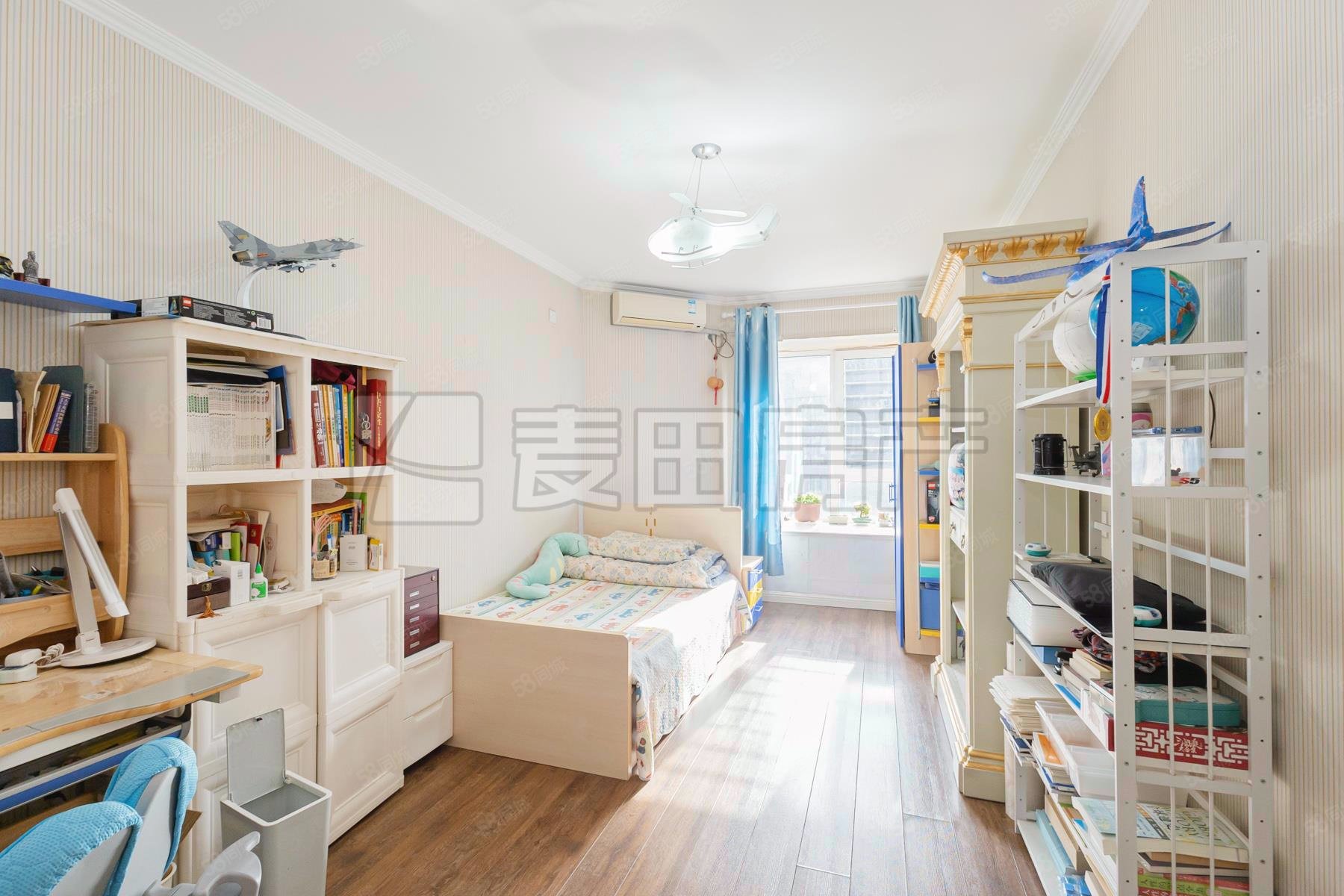 香溪度3室2廳2衛(wèi)166㎡南北1399萬(wàn)