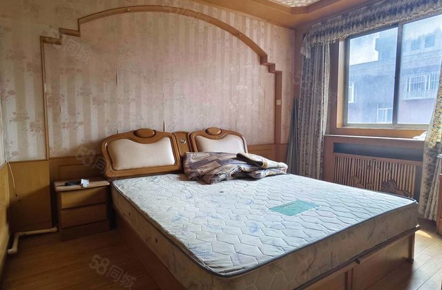 同福小区3室2厅85㎡30万二手房图片