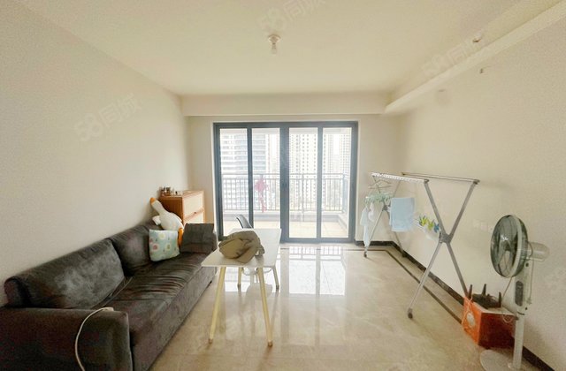 保利中环广场4室2厅148.53㎡190万二手房图片