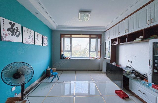 开发区清水湾 边户 两室朝阳 徒骇河旁 好楼层  人车分流