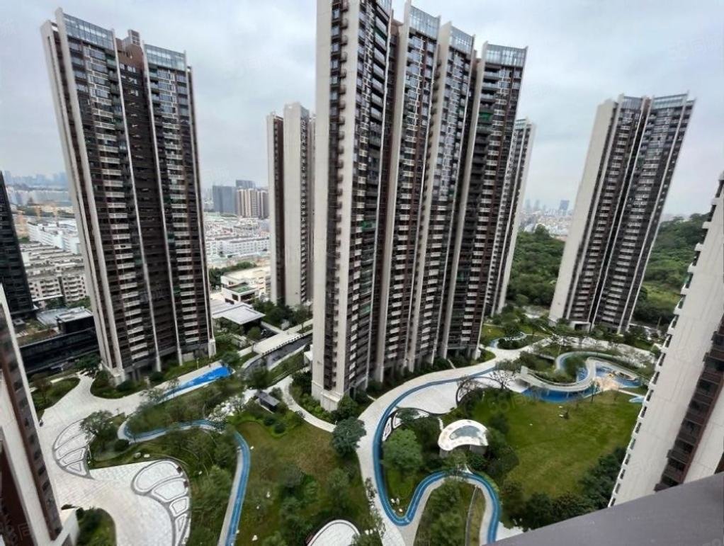 尖岗山壹号花园3室2厅1卫79.47㎡南北665万